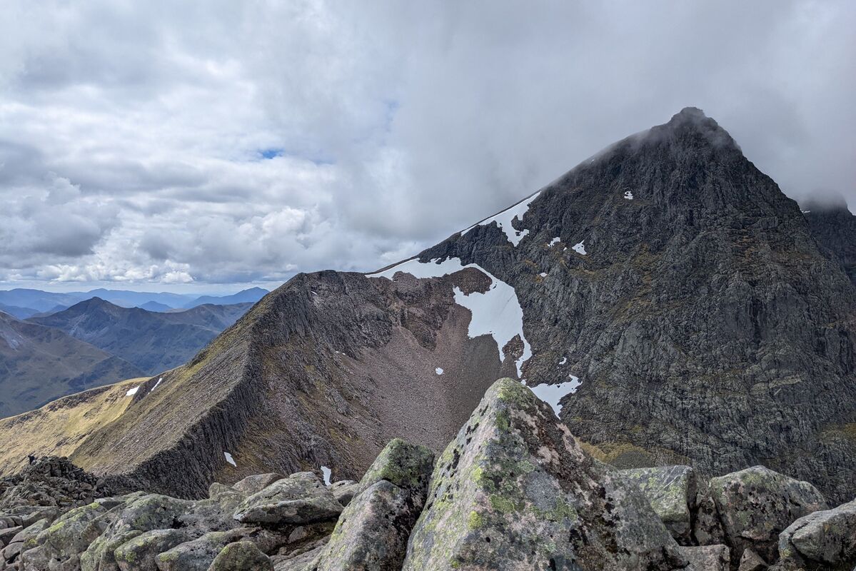 Cover image of Ben Nevis via Càrn Mòr Dearg Arête