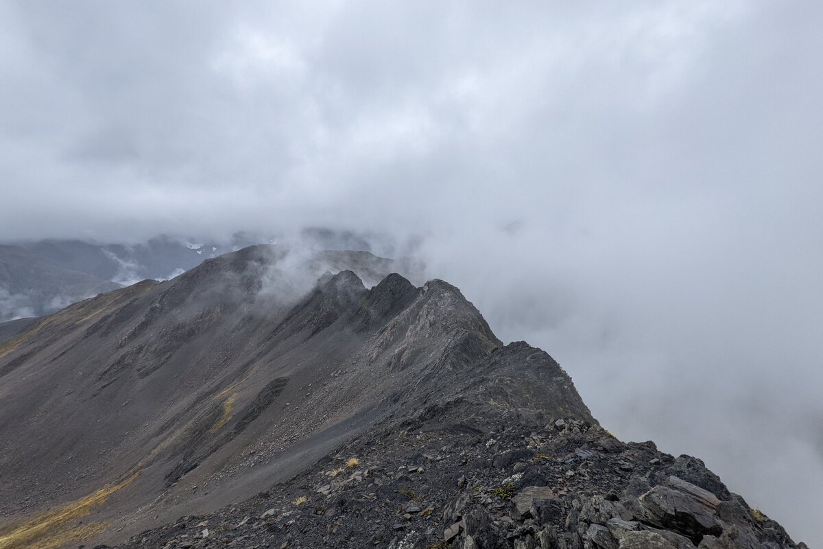 Cover image of Mount Bealey to Avanlanche Peak Traverse